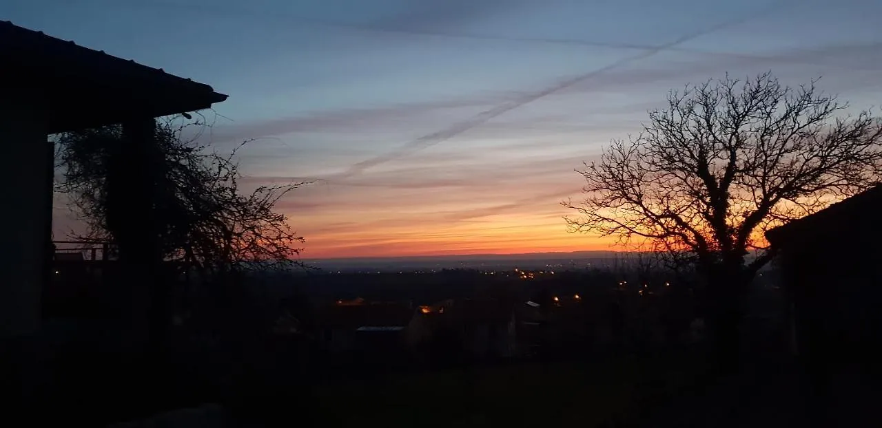 Gite Du Colombier - Au Coeur Du Cru Morgon Villie-Morgon 0*,  France